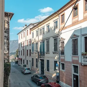 Living Down Town , Bassano del Grappa Italy