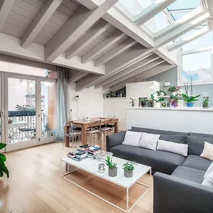 Joivy Isotta's House With 2 Cosy Balconies , Como Italy